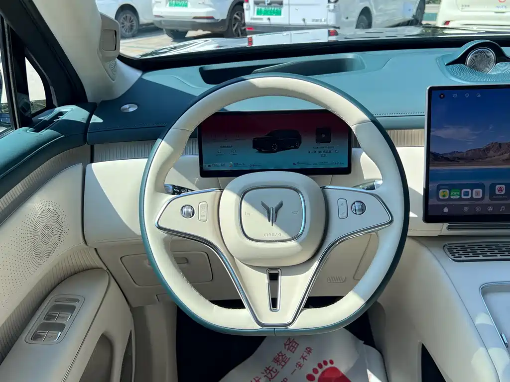 VOYAH Taishan X8 — миниатюра 19