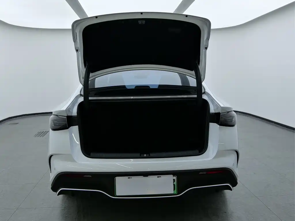 BYD SEAL 06 NEW ENERGY