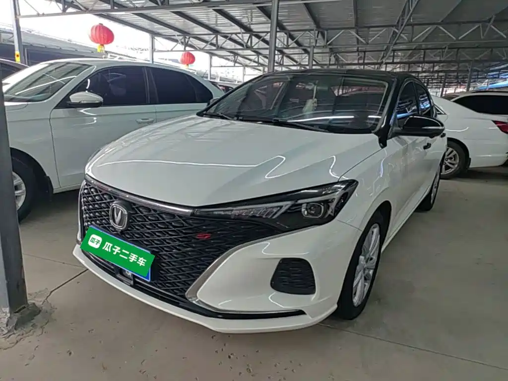 Changan Eado — миниатюра 2