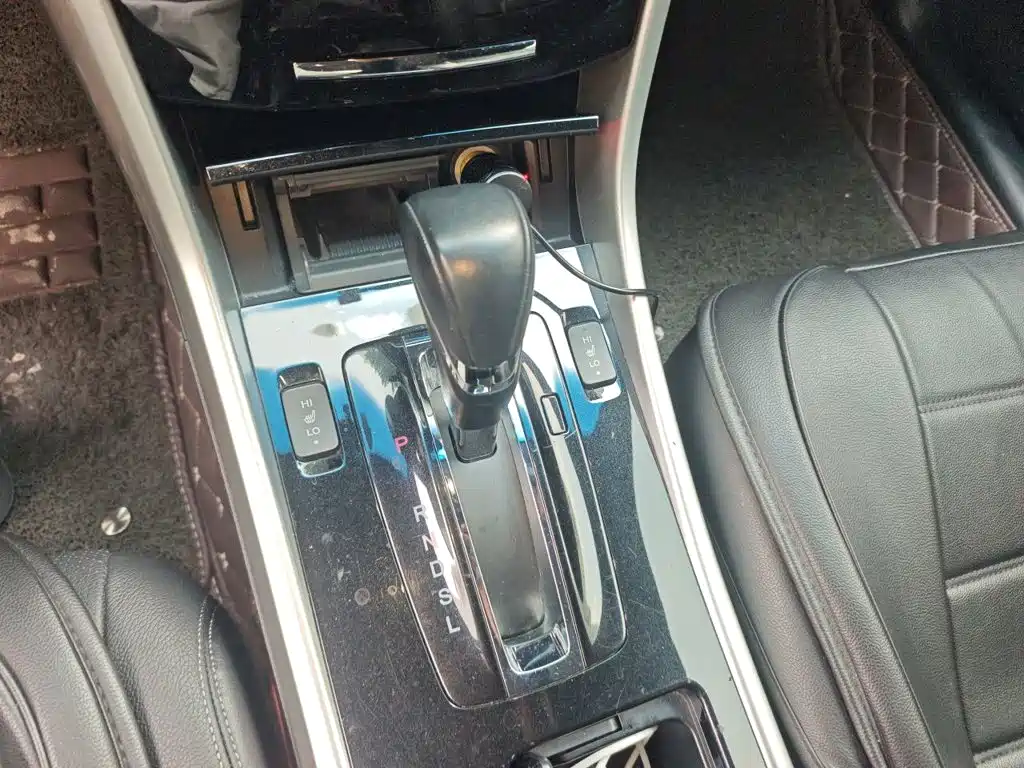 Honda Accord — миниатюра 10