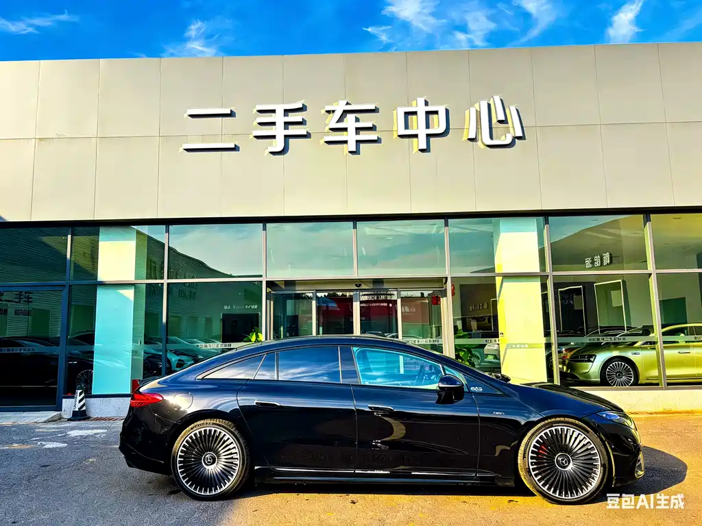 MERCEDES-BENZ EQS AMG