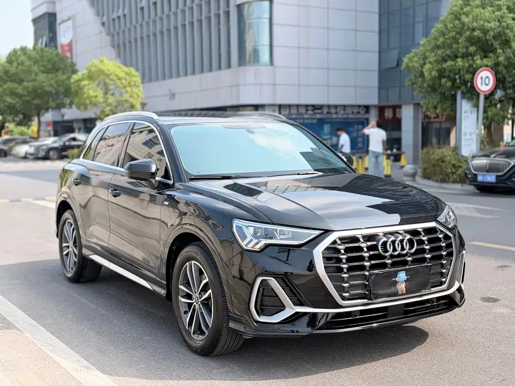 Audi Q3 — миниатюра 3