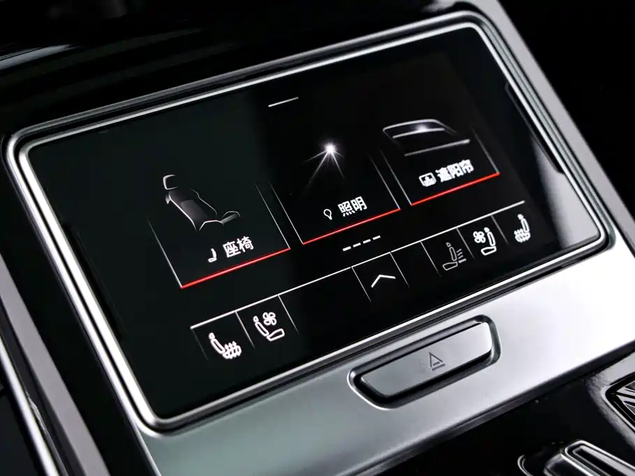 Audi A8 — миниатюра 18