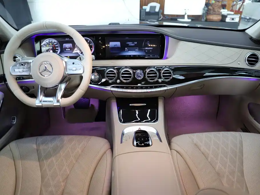 Mercedes-Benz S-Class — миниатюра 13