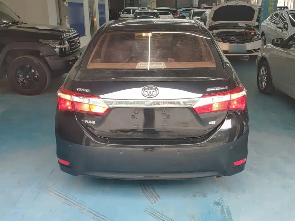 Toyota Corolla — миниатюра 6