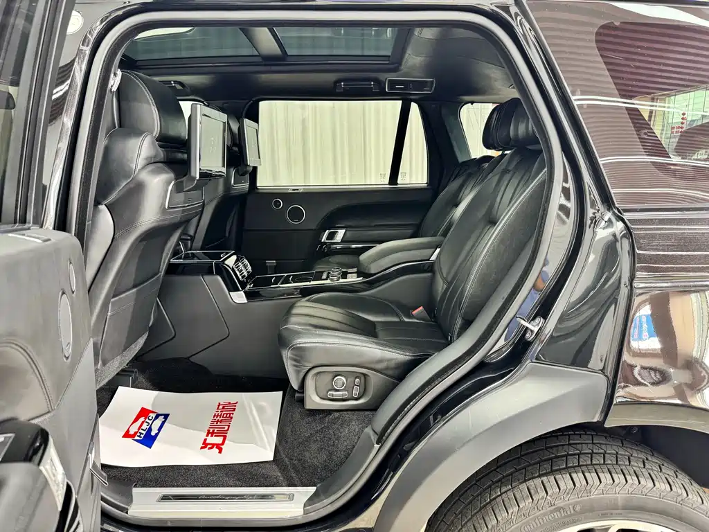 Land Rover Range Rover — миниатюра 8