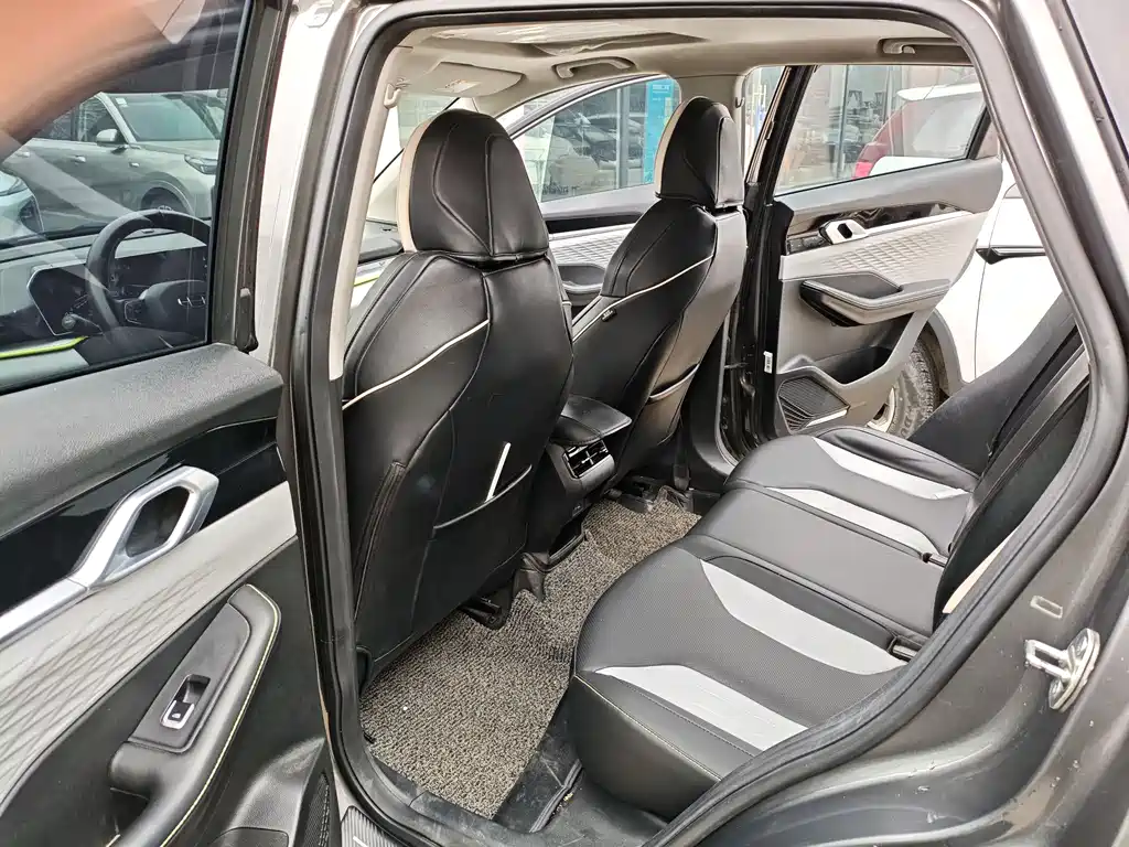 GEELY AUTOMOBILE BINYUE