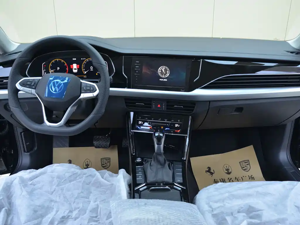 Volkswagen Passat 2026 380TSI
