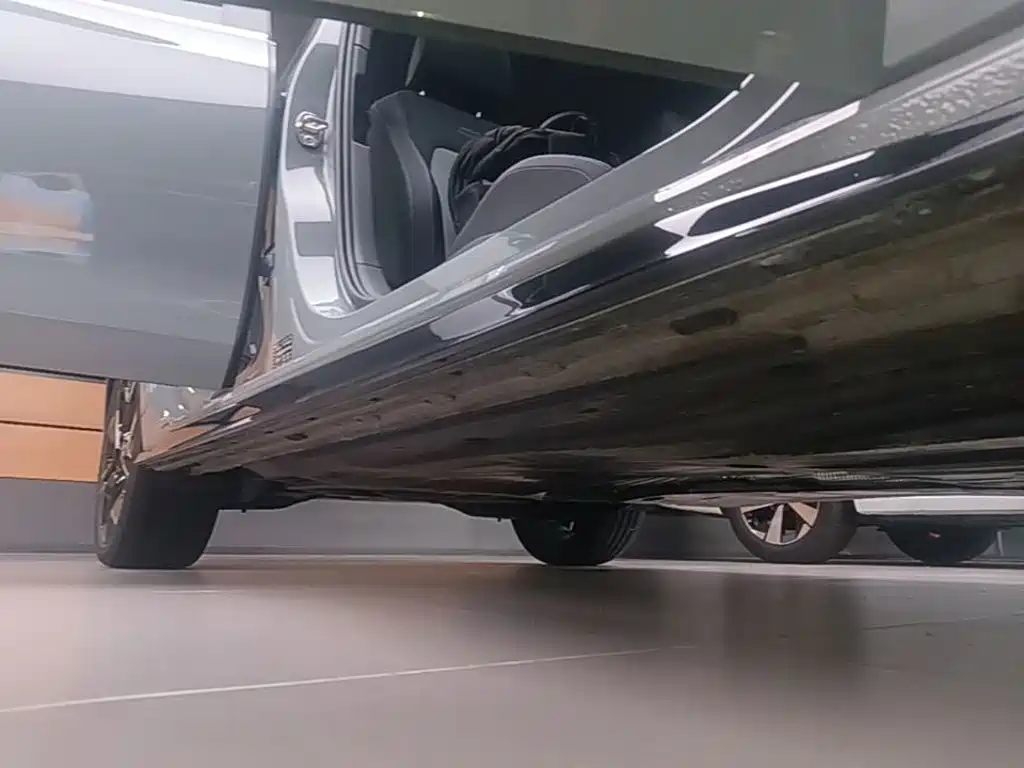 Volkswagen Golf — миниатюра 21