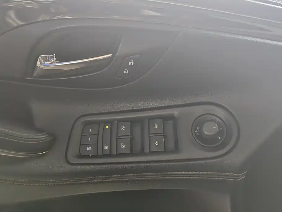 Buick LaCrosse — миниатюра 9