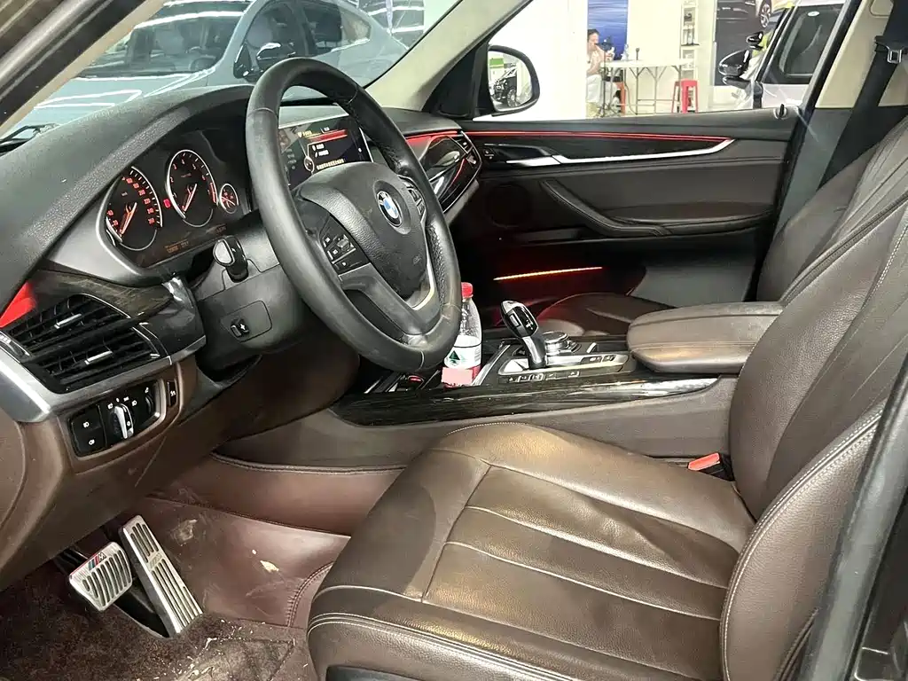 BMW X5 (Import) — миниатюра 4