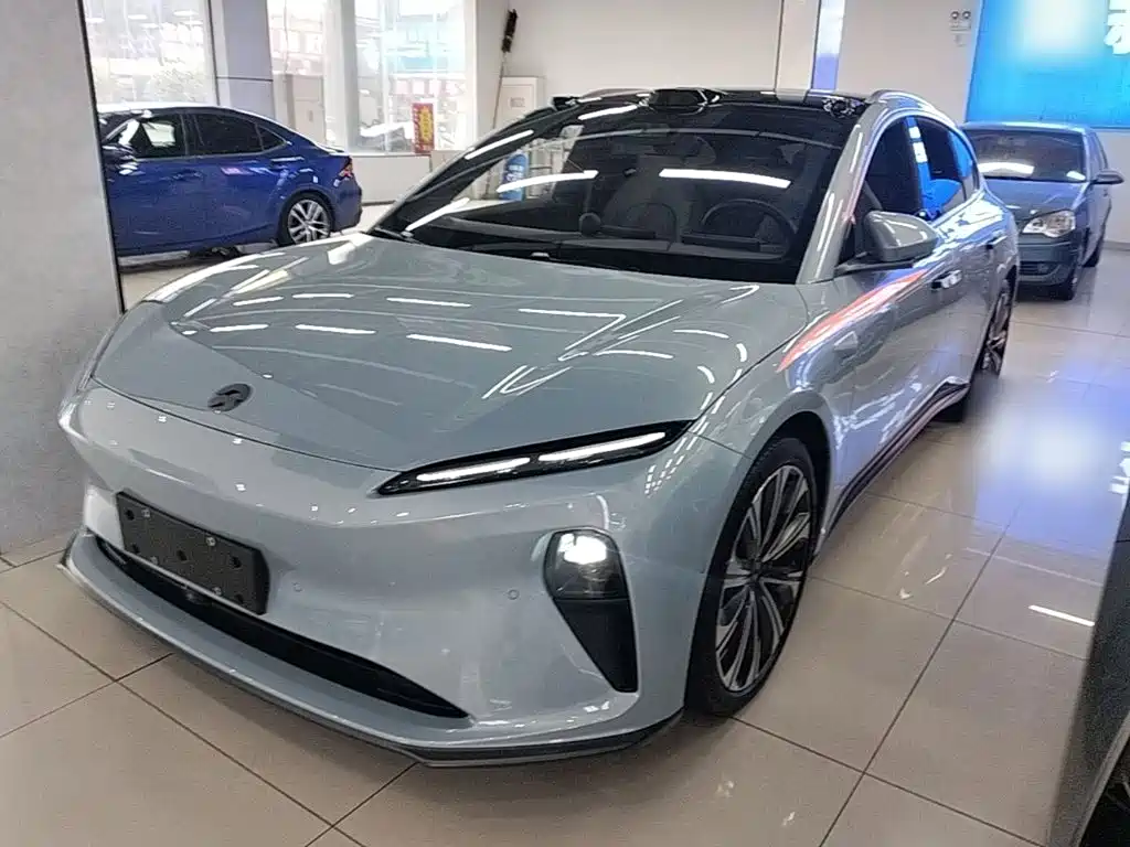 NIO ET5T — миниатюра 2