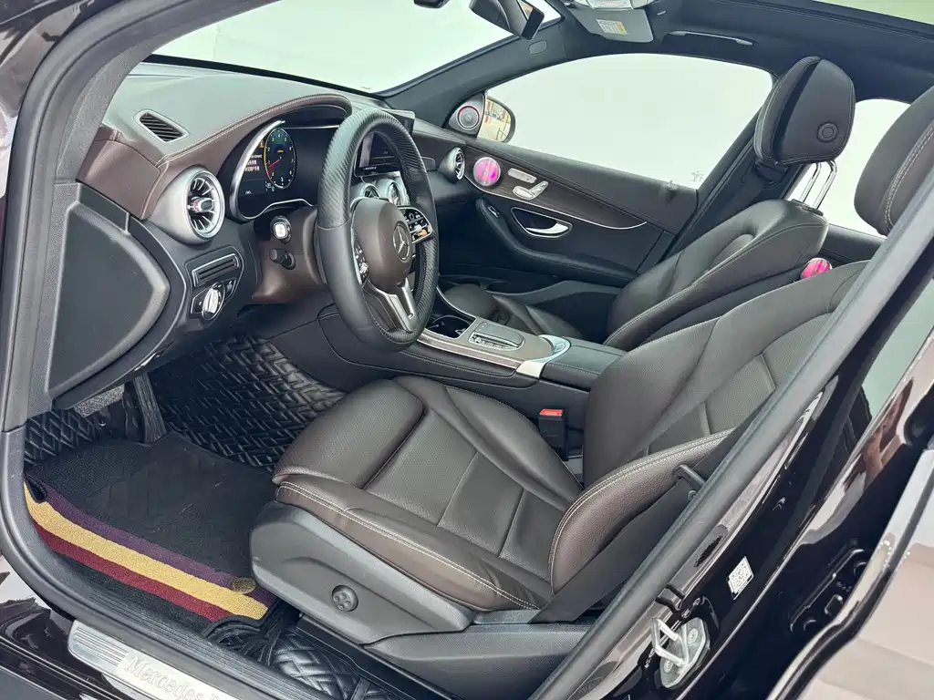Mercedes-Benz GLC — миниатюра 2