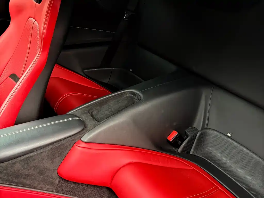 Ferrari Roma — миниатюра 16