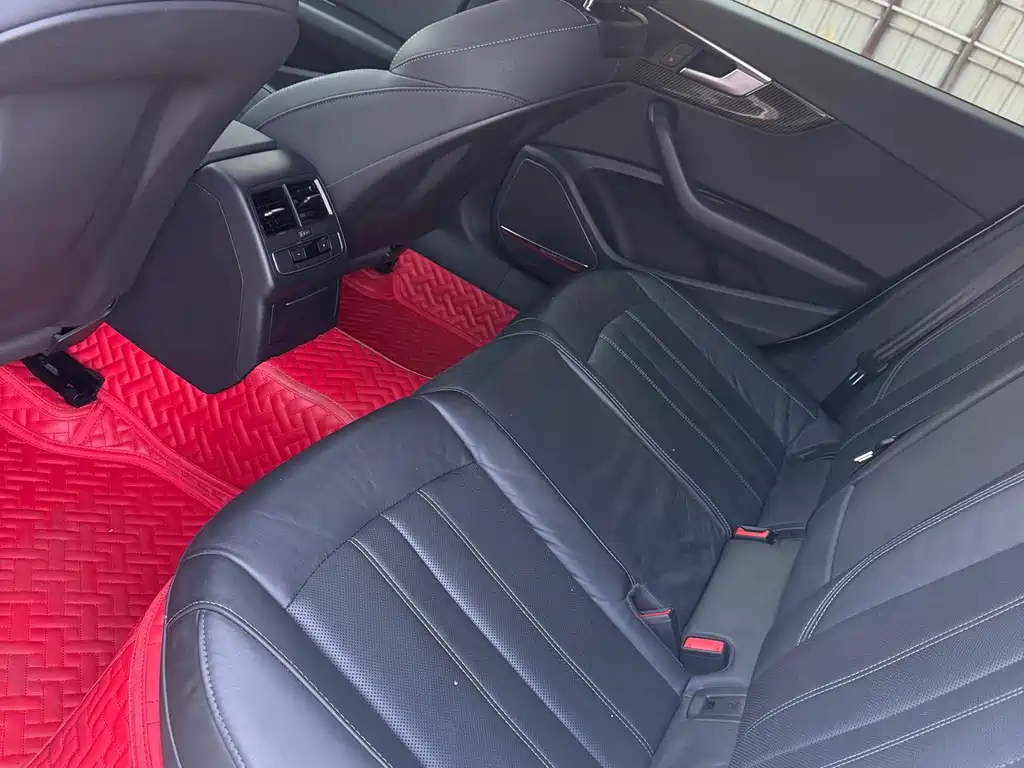 Audi A4L — миниатюра 6