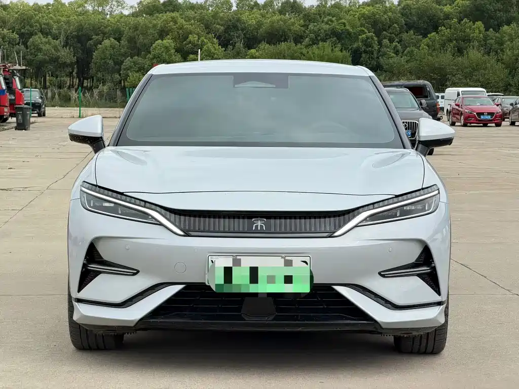 BYD L EV — миниатюра 2