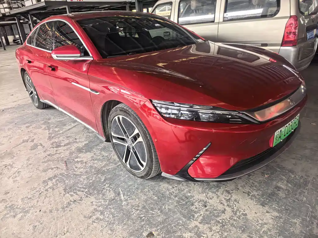 BYD Han — миниатюра 2