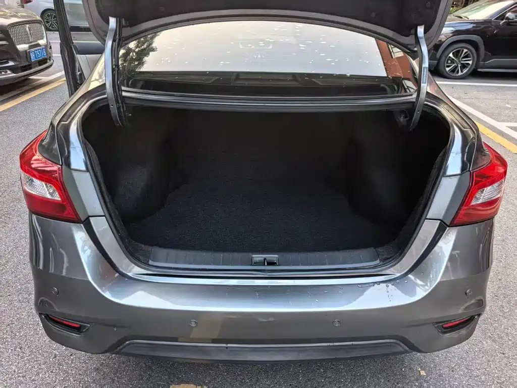 Nissan Sylphy — миниатюра 9