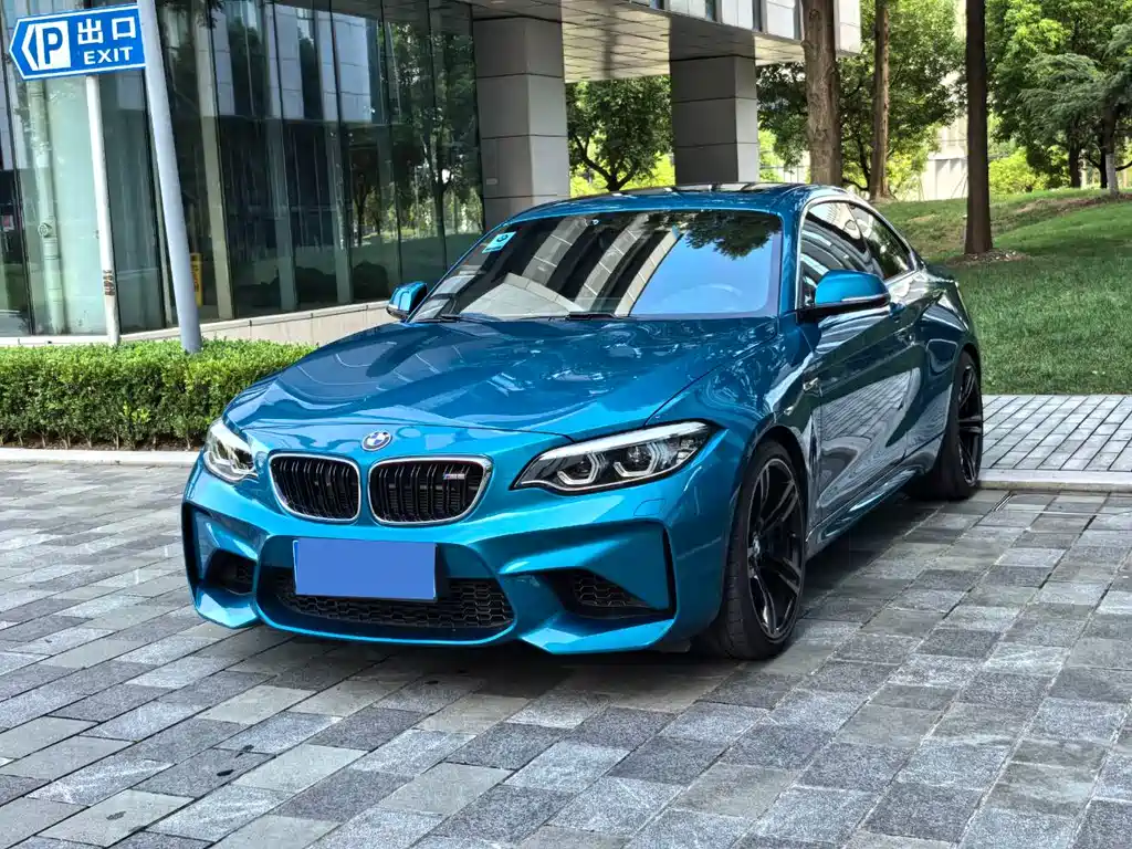 BMW M2