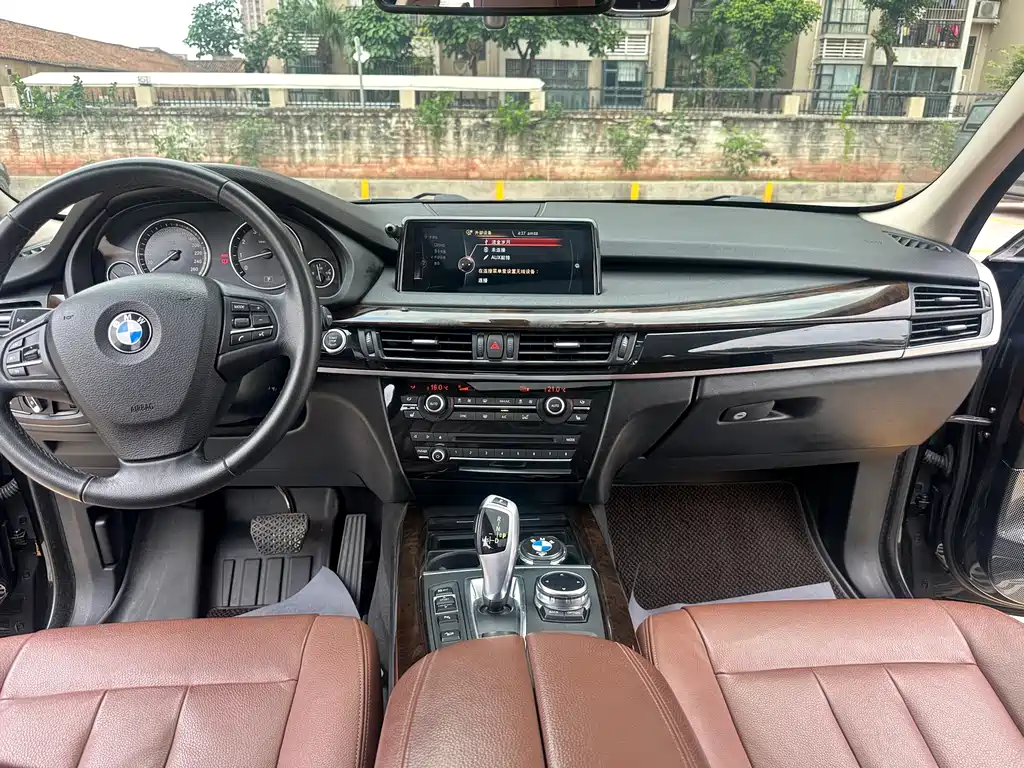 BMW X5 2014 xDrive35i Lead