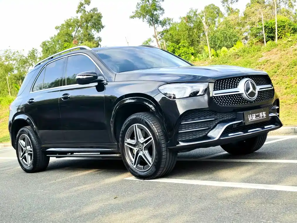 MERCEDES-BENZ GLE