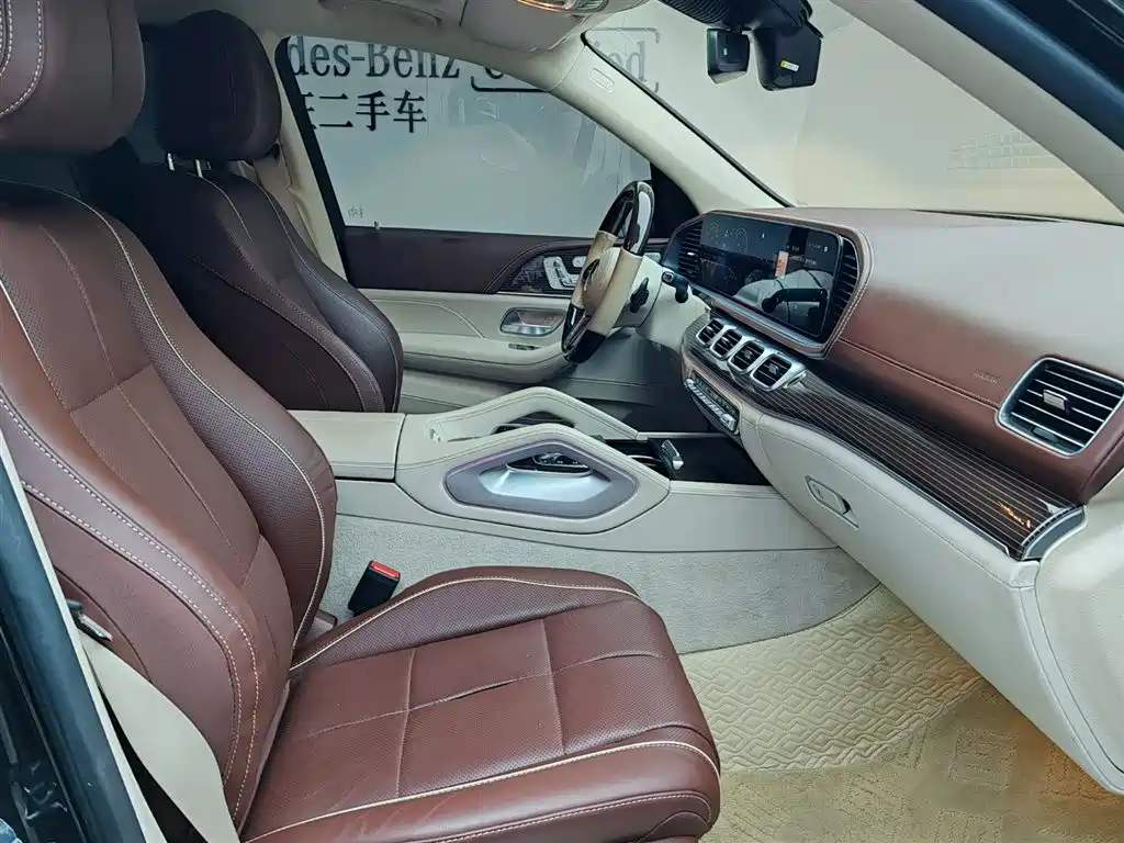 MERCEDES-BENZ MAYBACH GLS
