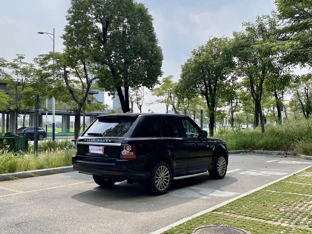 Land Rover Sport — миниатюра 6