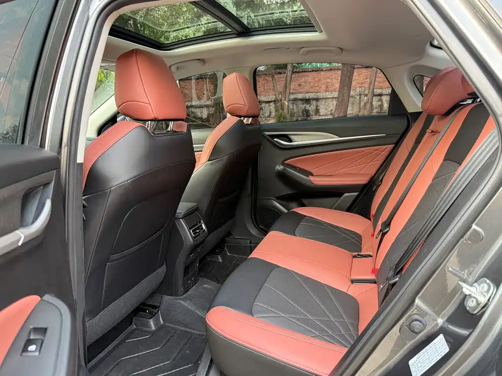 Changan Eado — миниатюра 6