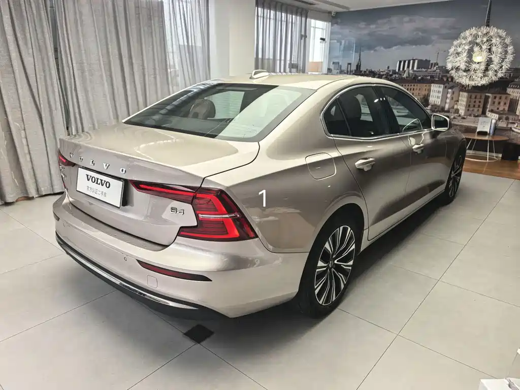 Volvo S60 — миниатюра 16