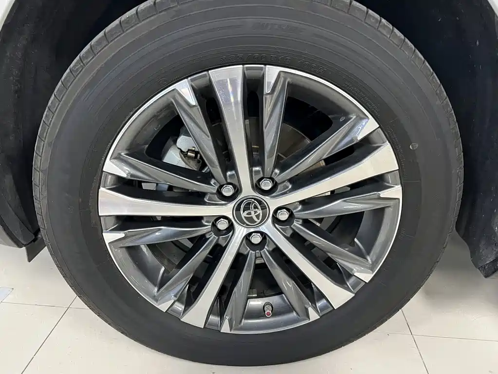 Toyota Venza — миниатюра 9