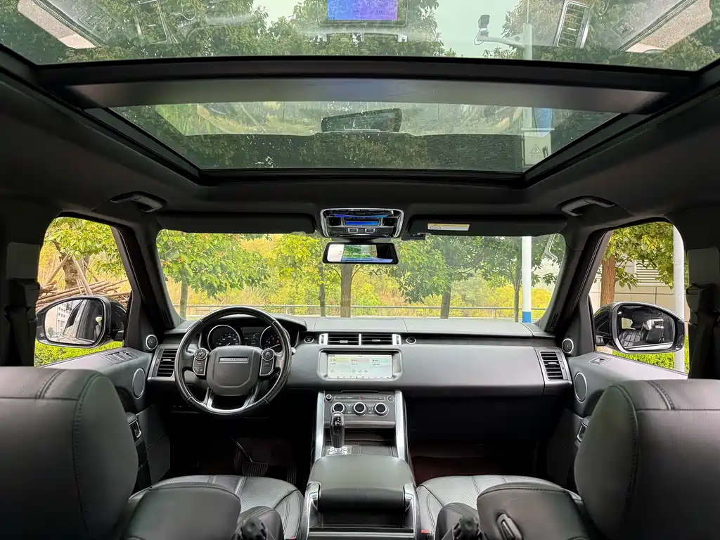 Land Rover Range Rover Sport 2017 3.0 SC V6 SE
