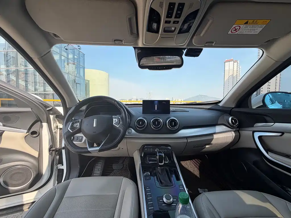 WEI PAI WEI BRAND VV7