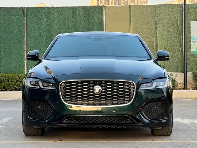 JAGUAR XFL