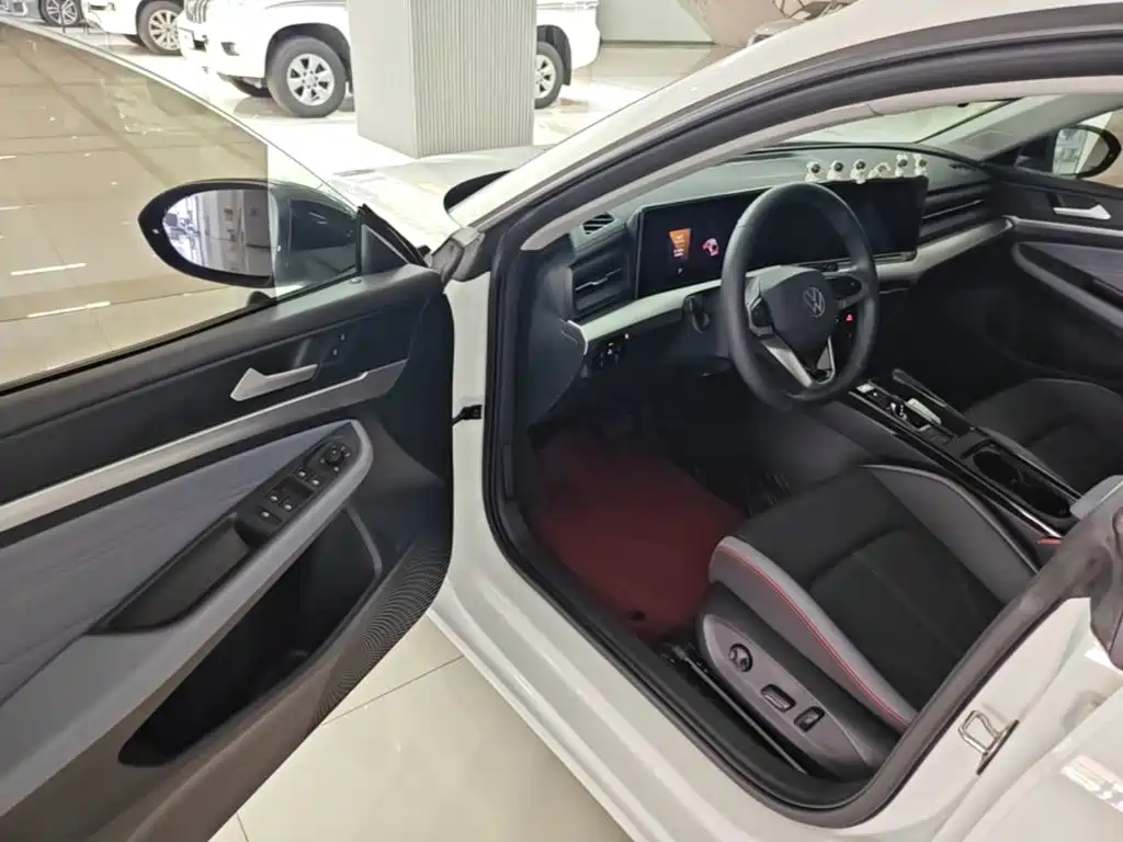 Volkswagen Lamando — миниатюра 16