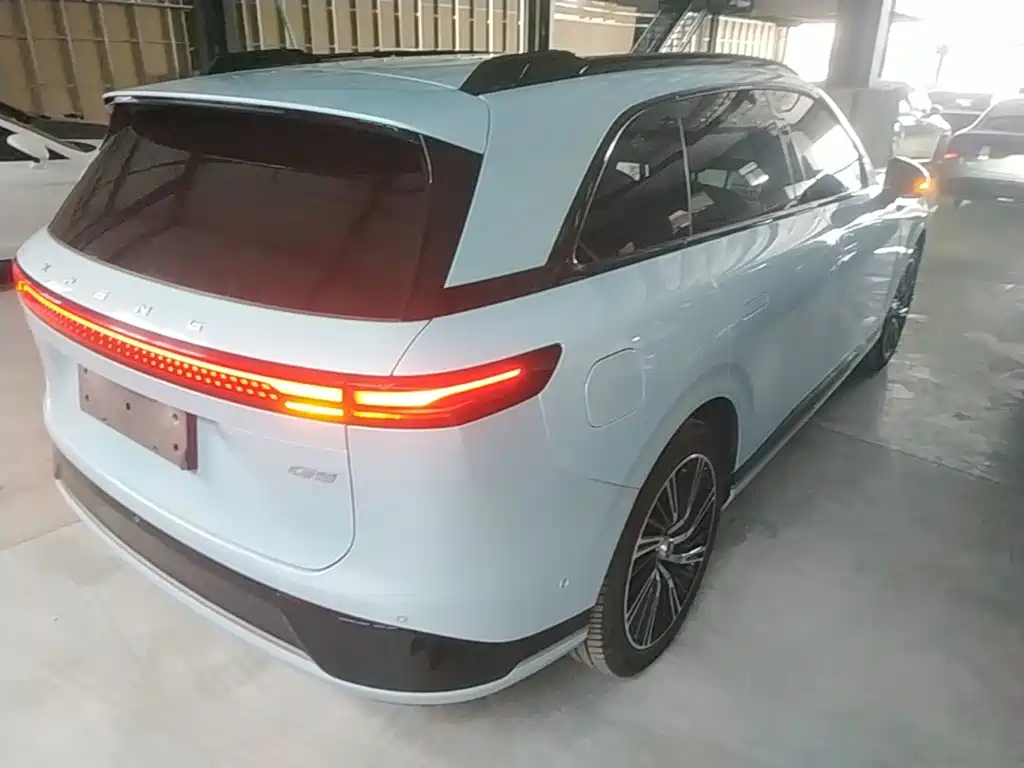 XPeng G9 — миниатюра 7