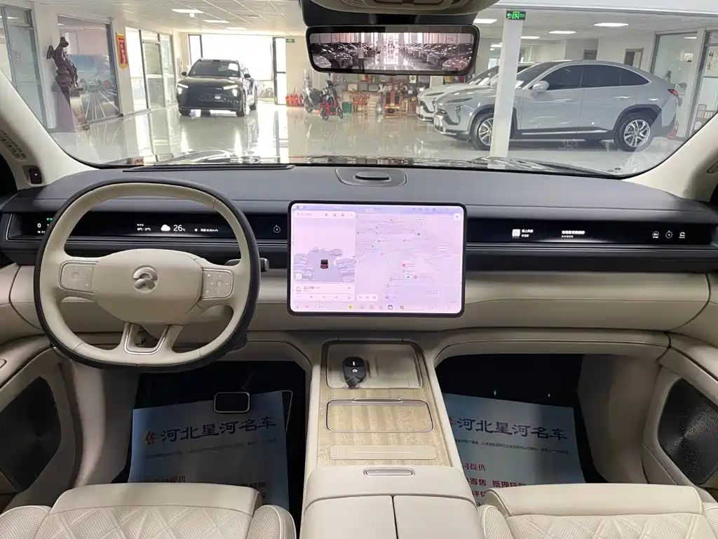 NIO ES8 — миниатюра 12