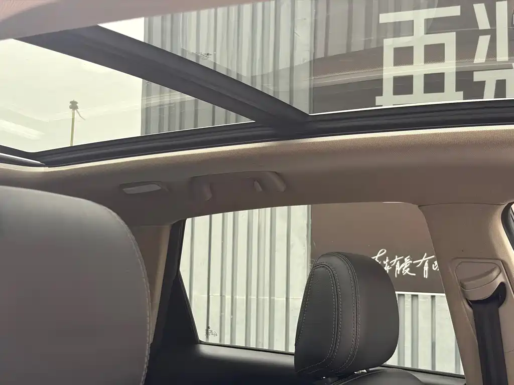 Zotye T600 Coupe — миниатюра 17