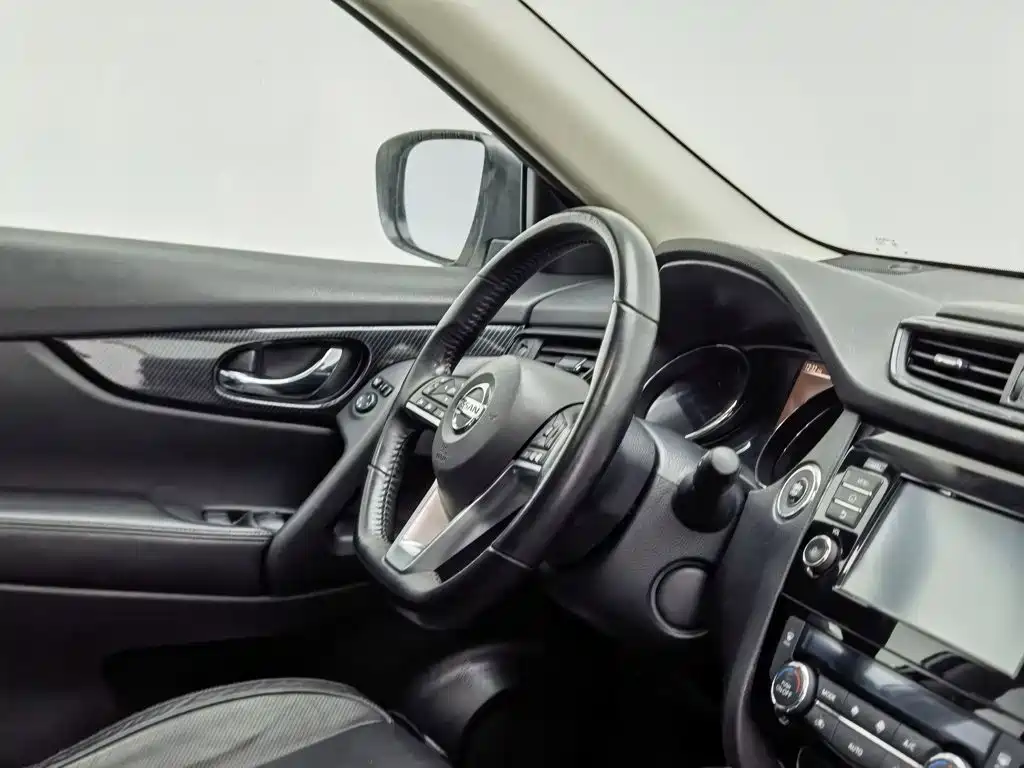 Nissan X-Trail — миниатюра 22