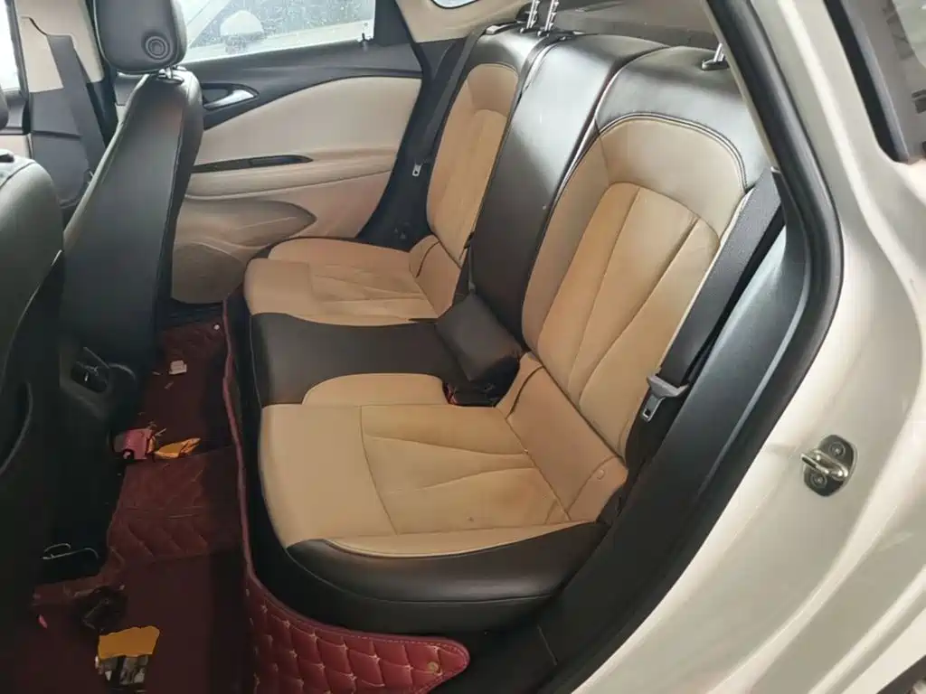 Buick Verano — миниатюра 22