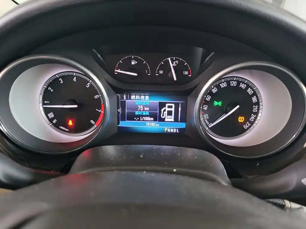 Buick Verano — миниатюра 16