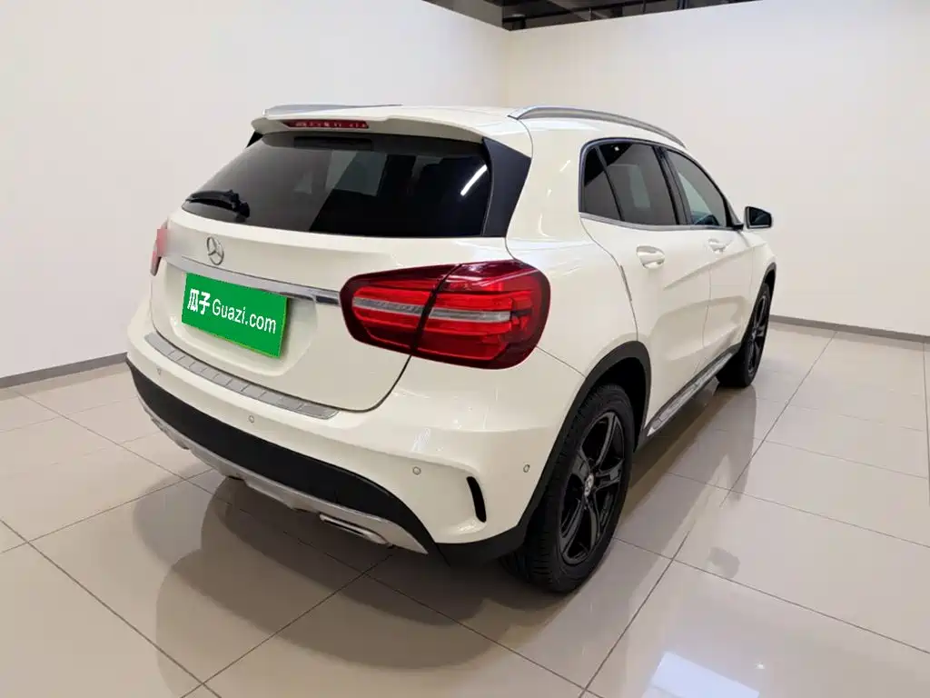 Mercedes-Benz GLA — миниатюра 4