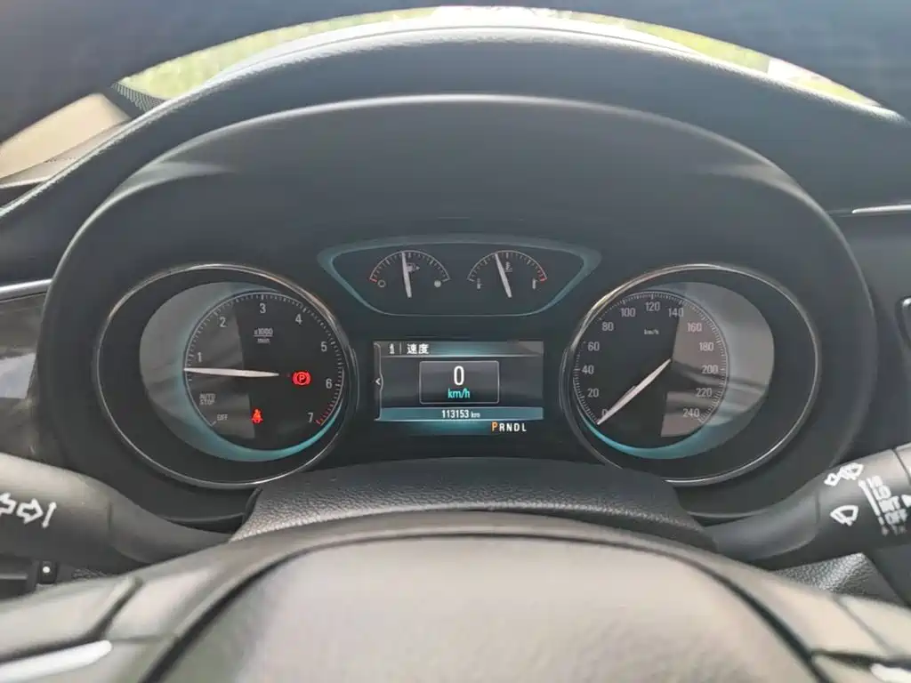 Buick Envision Plus — миниатюра 12