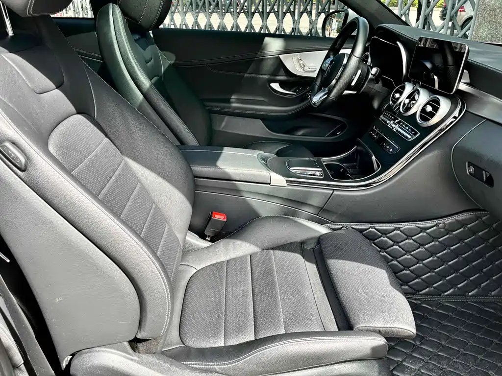 Mercedes-Benz C-Class (Import) — миниатюра 6