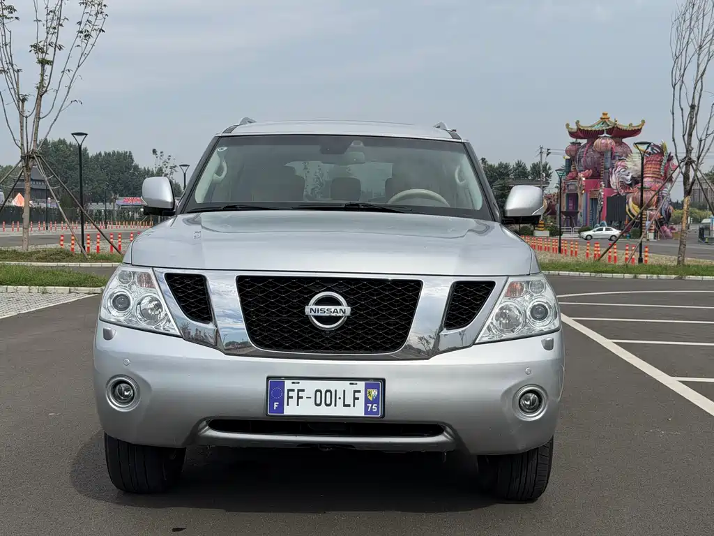 Nissan Patrol — миниатюра 2