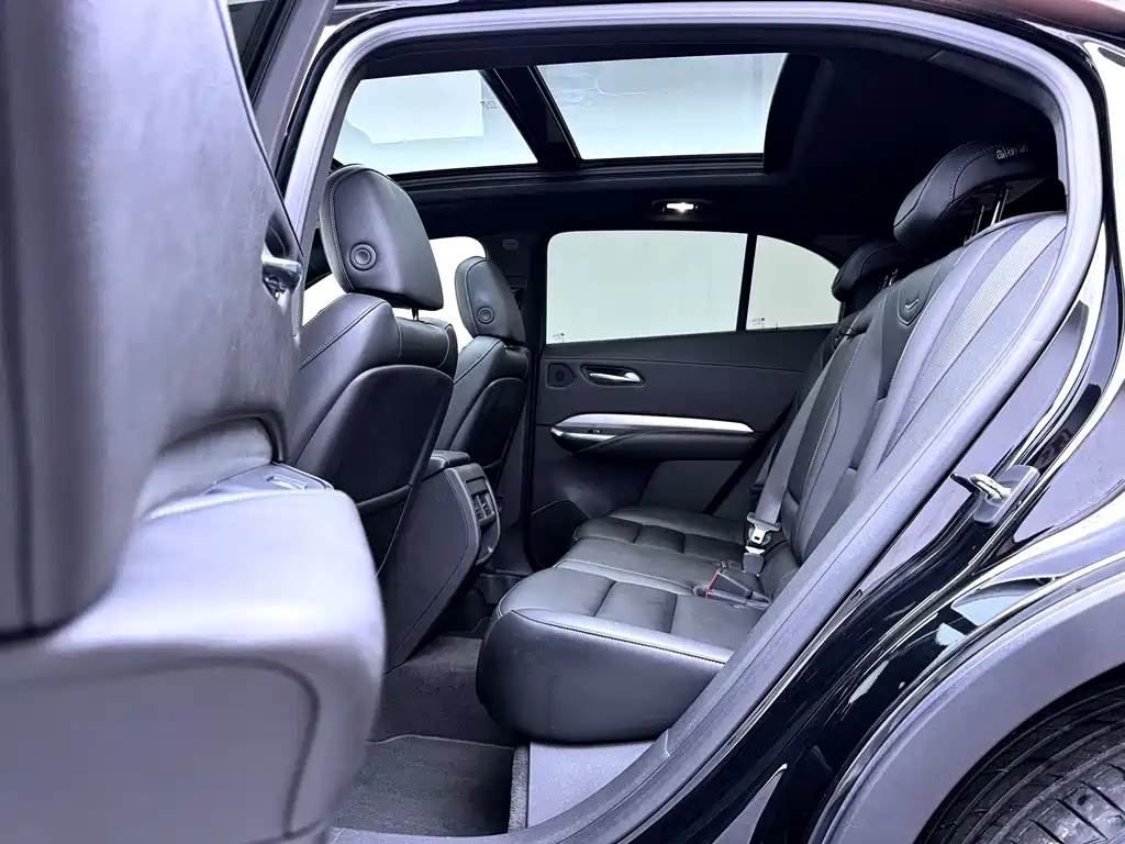 Cadillac XT4 — миниатюра 18