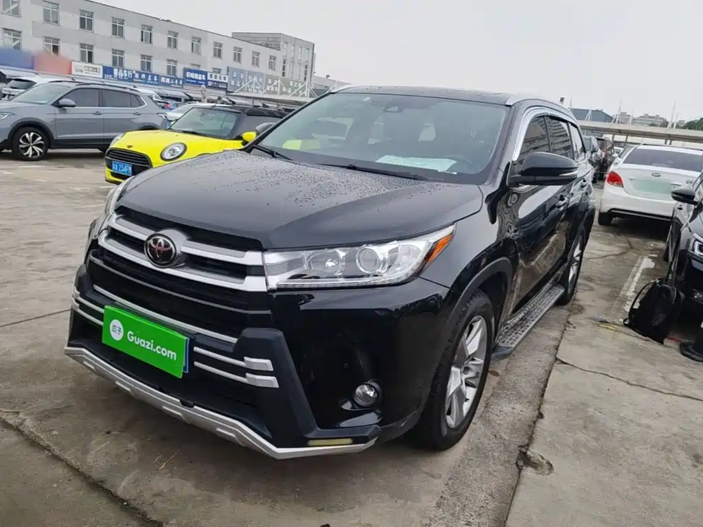 Toyota Highlander — миниатюра 2
