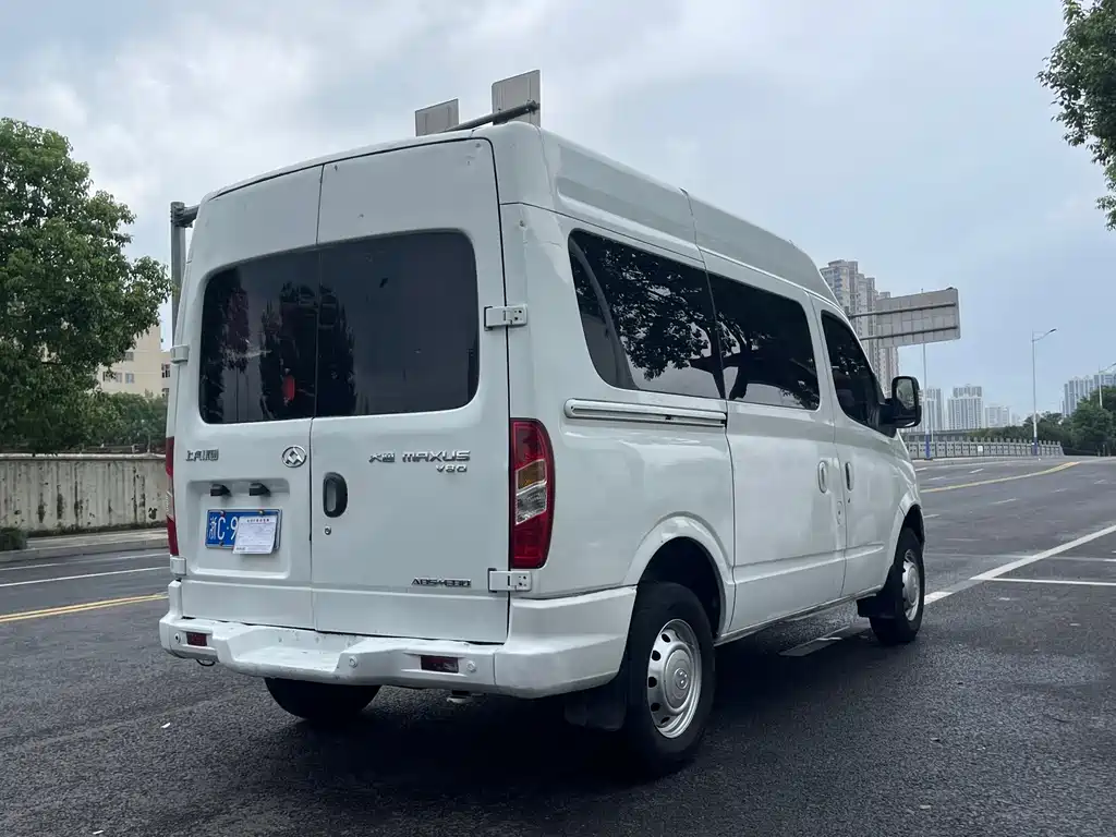 Maxus V80 — миниатюра 4