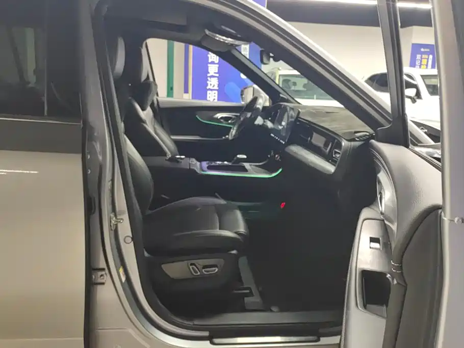 GAC Motor Trumpchi GS8 — миниатюра 8