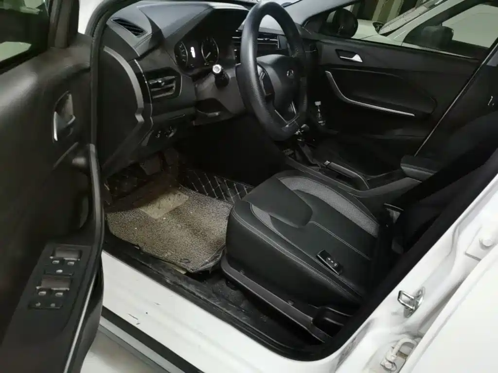 Chery Tiggo 3x — миниатюра 15