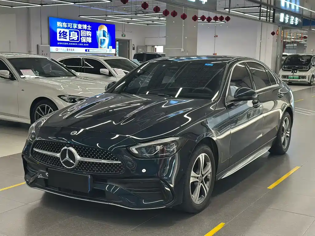 Mercedes-Benz C-Class 2022